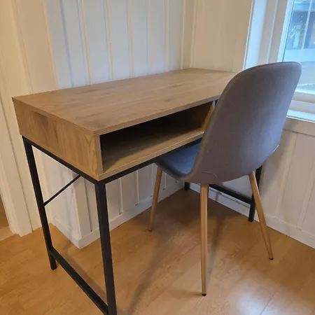 The Blue House 1833-2, Gratis Parkering, Sentralt * Tromsø