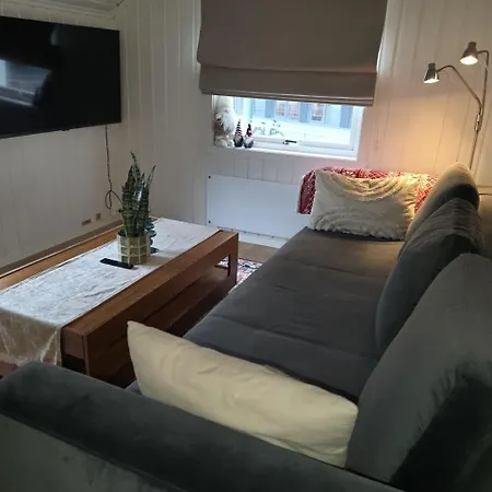 Appartement The Blue House 1833-2, Gratis Parkering, Sentralt Tromsø